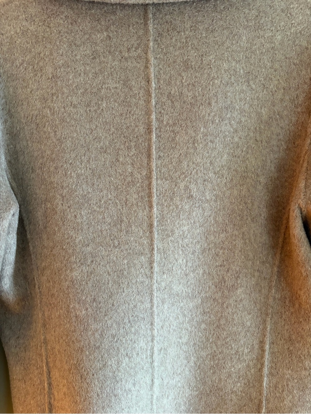 Women’s Long Wool Coat With Detachable Fur Collar - Picture 15 of 16